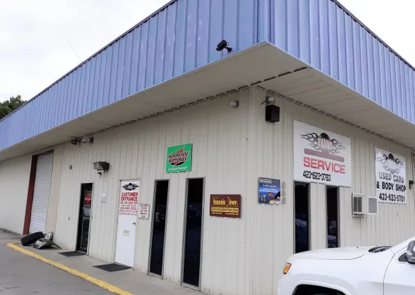 Evans Towing - photo 4
