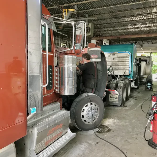 Commercial Truck Center, Inc - photo 3