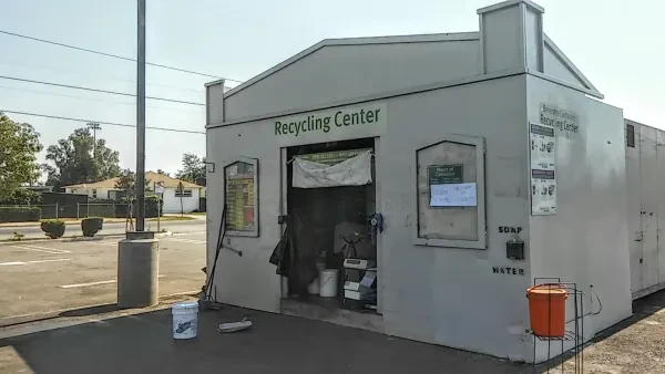 K & R Recycling - photo 2