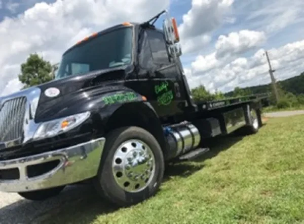 Christy's Towing - photo 3