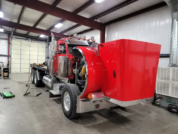Shannon's Twisted Steel Garage - photo 4