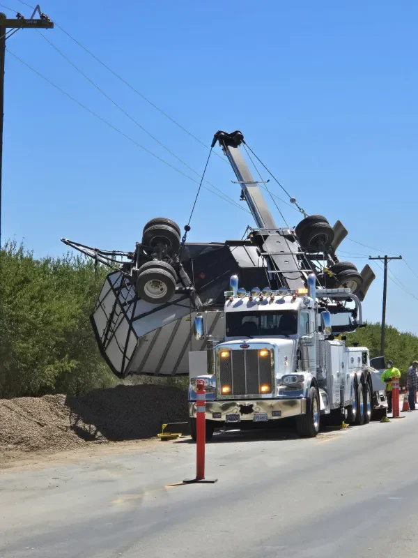 Castro Towing - photo 3