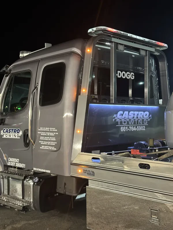 Castro Towing - photo 4