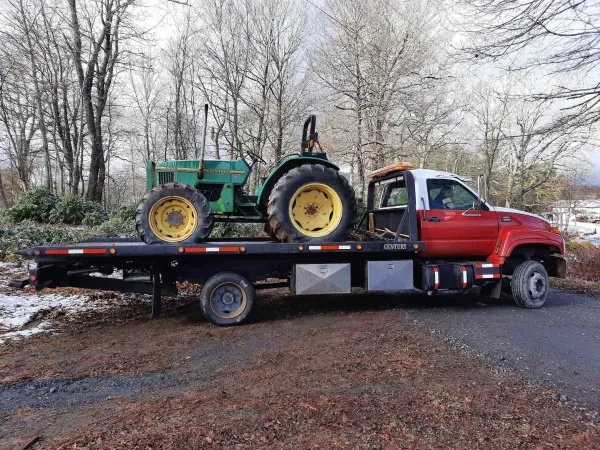 Travelers Towing - photo 2