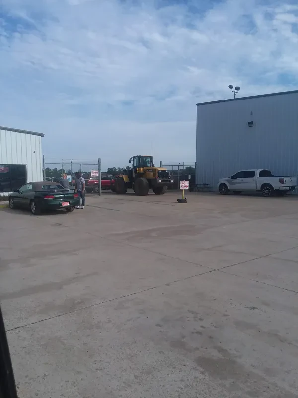 Grab & Go Auto Salvage LLC - photo 3