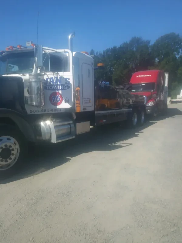 Van's Towing & Heavy Haul - photo 2