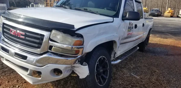 DEAL'S GARAGE & AUTO BODY - photo 2