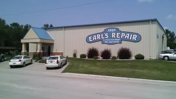 Earl's Repair Lt. Truck & Auto - photo 3