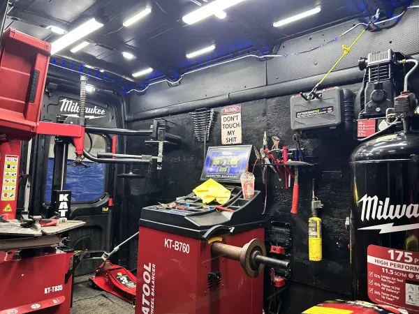 Kingz Tires & Auto Solutions - photo 4
