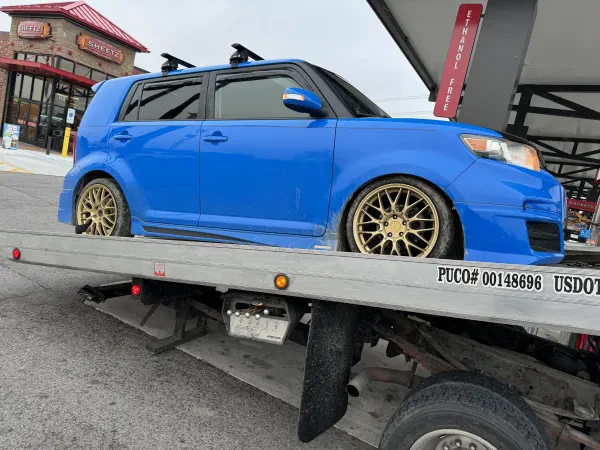 C&C AUTO & TOWING SERVICE - photo 3