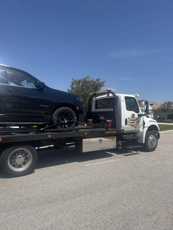 Venice Wrecker Service - photo 3