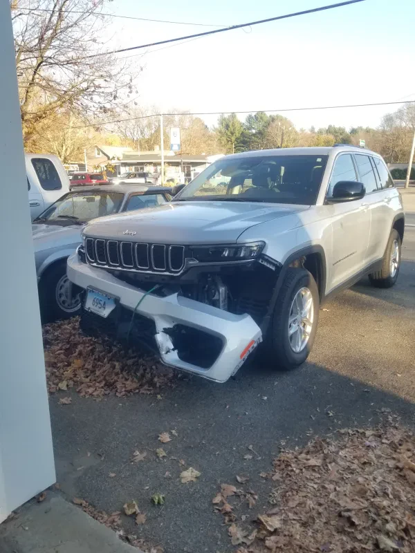 Tu Jacks Auto Body - photo 2