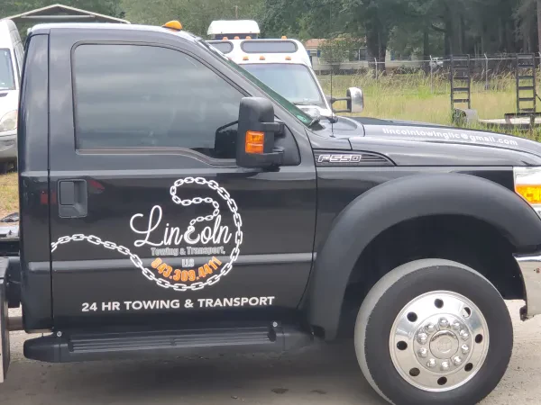 Lincoln Towing And Transport - photo 4