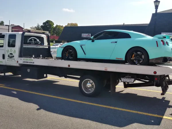 H&B Towing - photo 4