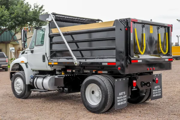 Art's Trucks & Equipment - photo 2