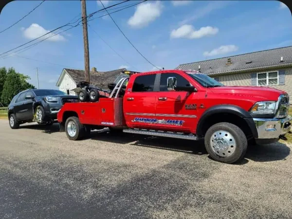 Down & Out Towing LLC - photo 2