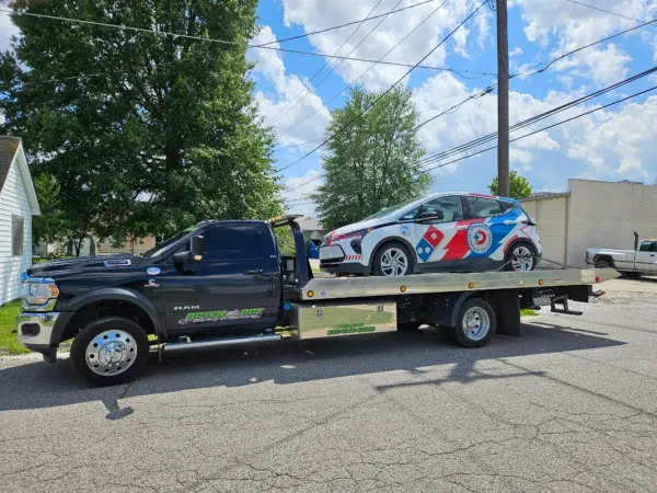 Down & Out Towing LLC - photo 3