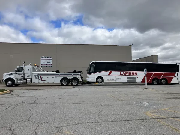 Craig Dummer LTD Heavy Towing & Recovery - photo 4