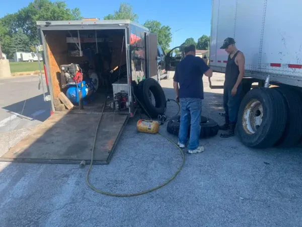 Coe's Truck Service - photo 2