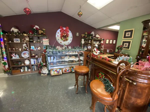 Nichols RV & Truck Center - photo 4