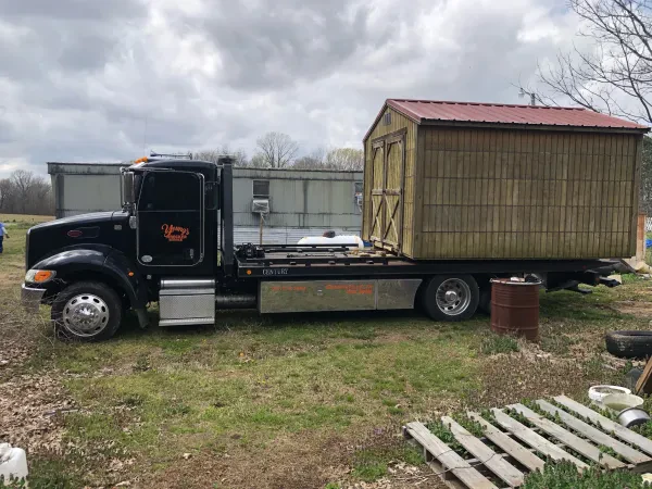 Young's Wrecker Service LLC - photo 3