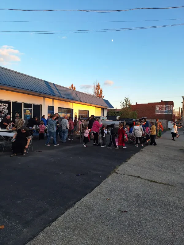 ASHLEYS TOWING & AUTO REPAIR - photo 3