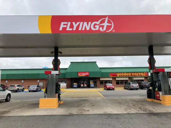 Flying J Travel Center - photo 3