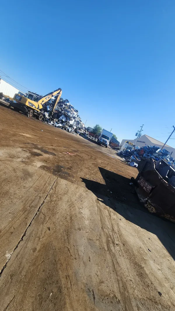 All Metal Buys Scrap 19th Avenue - photo 3