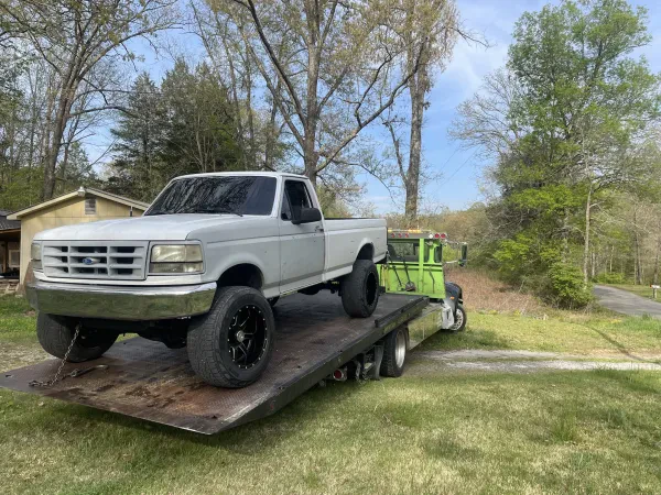 Gran Boys Towing - photo 3