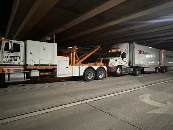 INTERSTATE TOWING - photo 3