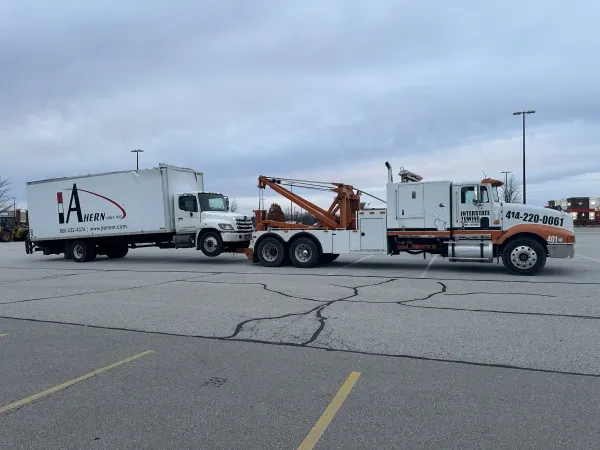 INTERSTATE TOWING - photo 4