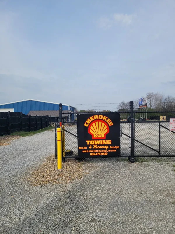Cherokee Towing & Recovery - photo 3