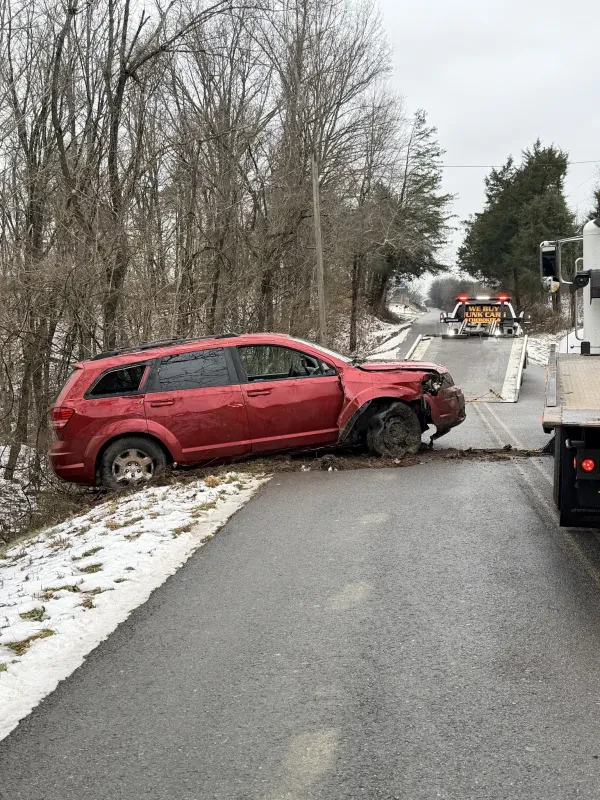 Cherokee Towing & Recovery - photo 4
