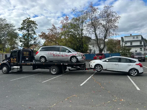 M & W Towing Service LLC - photo 3