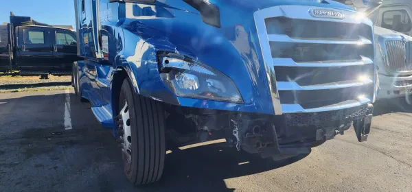 Merrill's Auto Body And Towing - Diesel Repair - photo 3