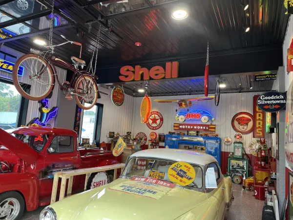 Memory Lane Automotive - photo 3