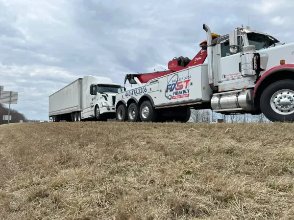 Fast Friendly Repair & Towing - photo 4