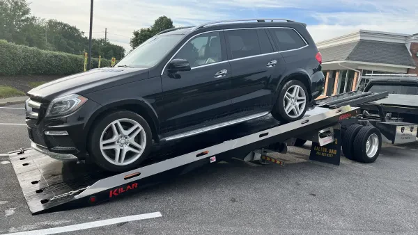 24/7 Towing and Repair Shop - photo 3