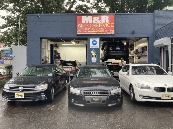 M&R Auto Services | Auto Repair Shop - photo 2