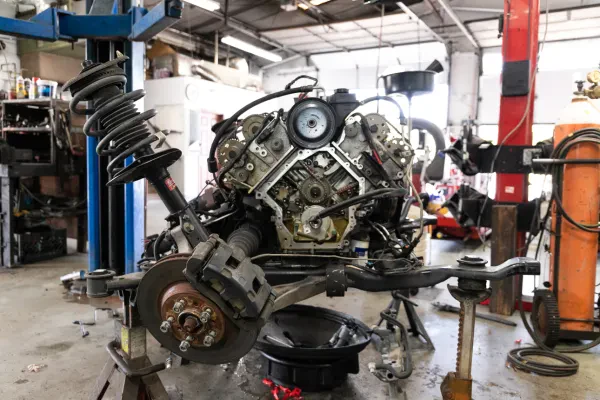 Floyd & Glenn's Automotive - photo 4