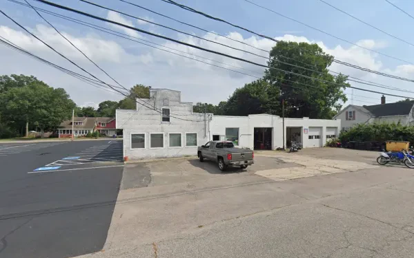 Chris' Auto & Truck Repair - photo 3