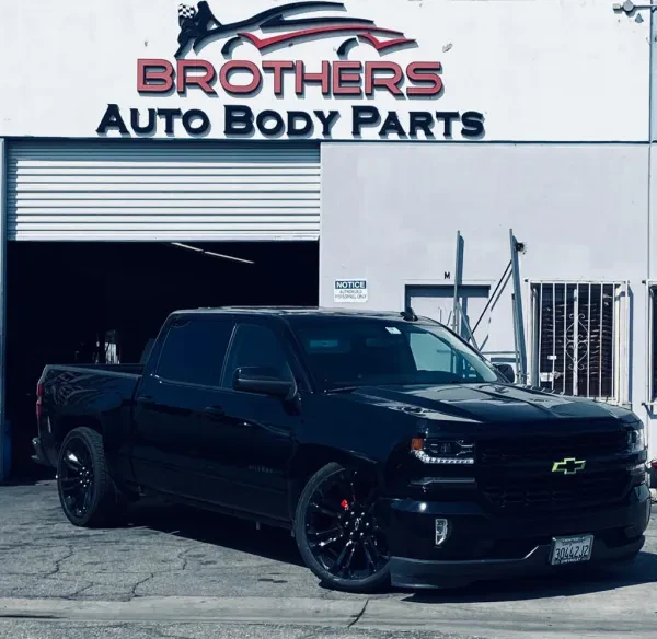 Brothers Auto Body Parts - photo 2