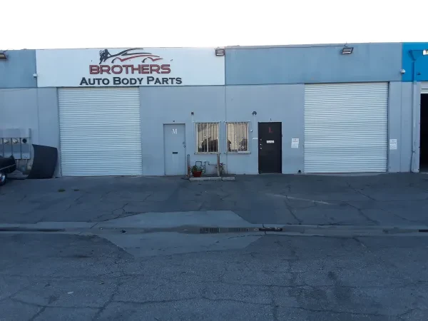 Brothers Auto Body Parts - photo 3