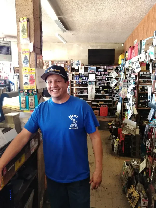 Ramona Auto Parts & Mach Shop - photo 2