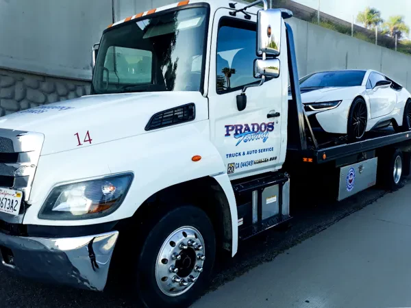 Prado's Towing - photo 4