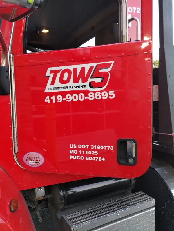 Tow 5 - Auto Towing Toledo - photo 4