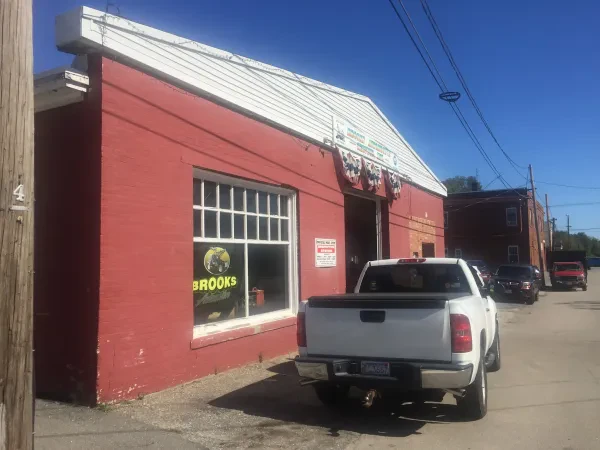 Brooks Auto Services - photo 2