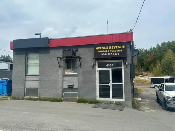 Avenue Revenue Towing & Roadside - photo 2