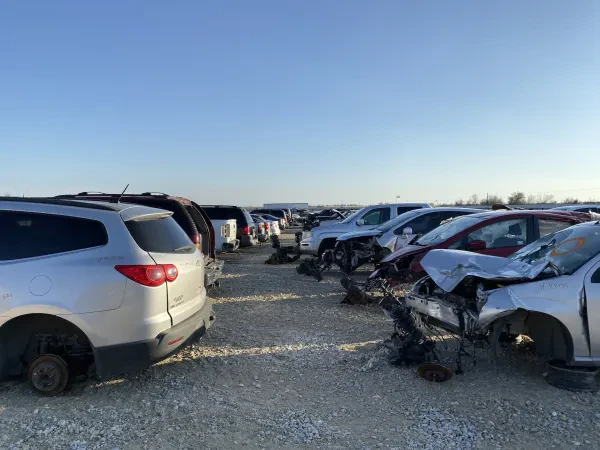 Harold's Auto Parts - photo 4