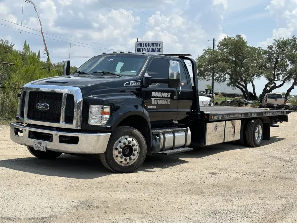 Burnet Towing - photo 2